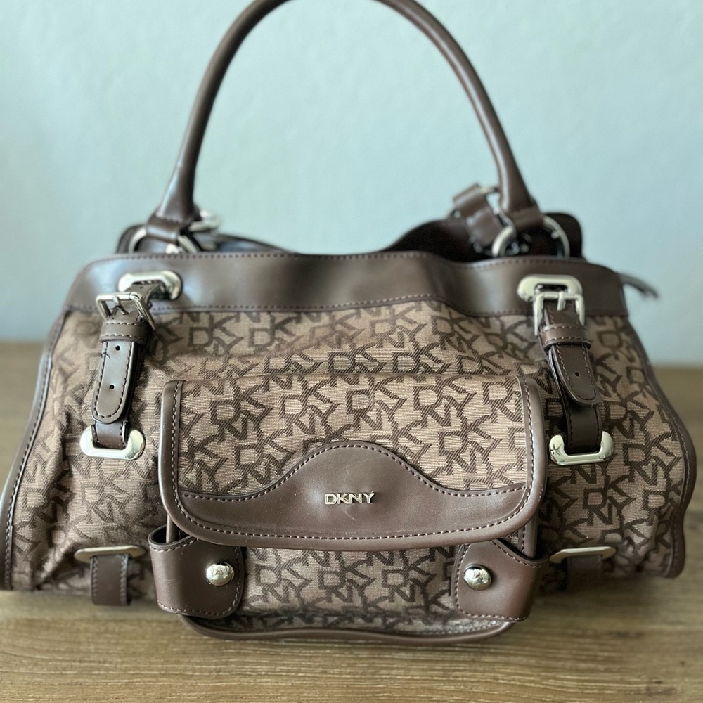DKNY purse